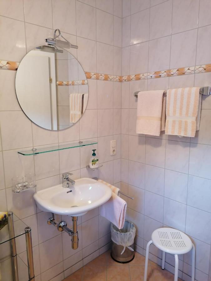 Haus Bielefeld Apartment Elmen ภายนอก รูปภาพ